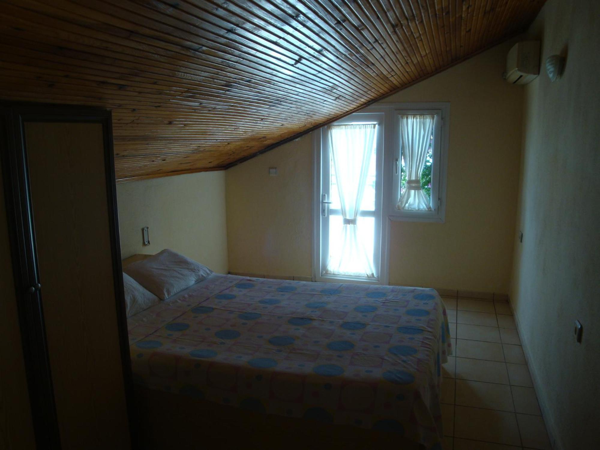 אולודניץ Everest Apart Hotel חדר תמונה