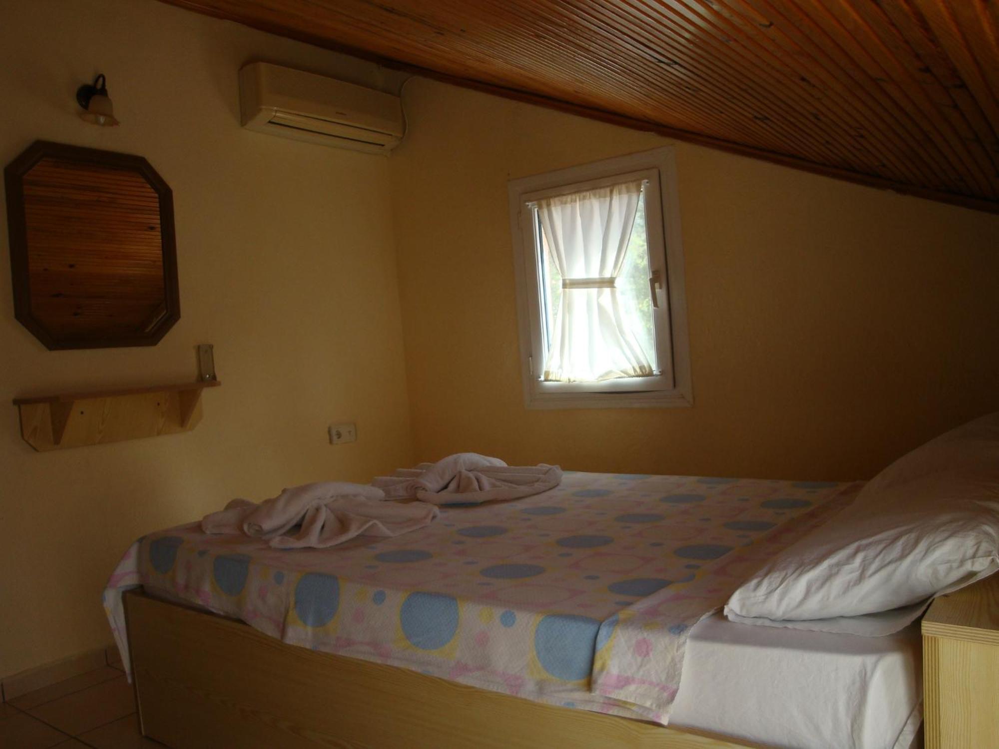 אולודניץ Everest Apart Hotel חדר תמונה