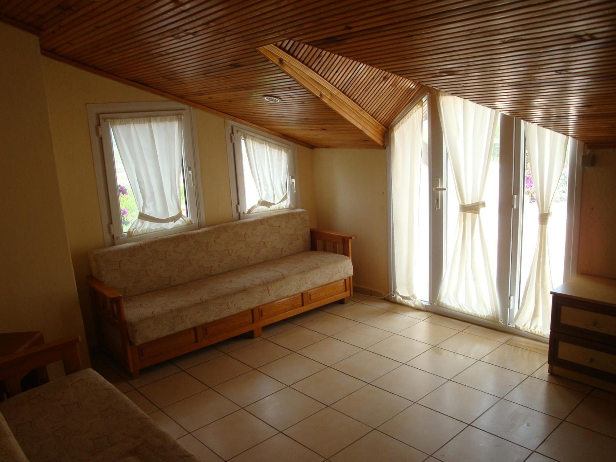 אולודניץ Everest Apart Hotel חדר תמונה